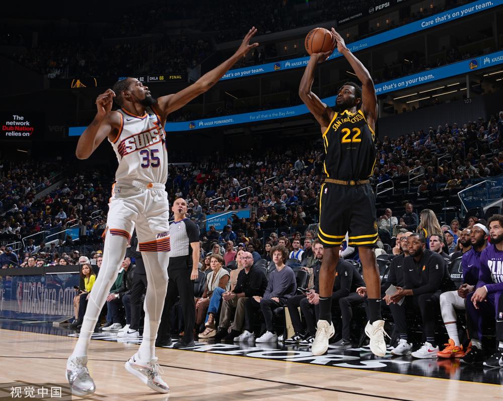 球员之间的 球员之间的